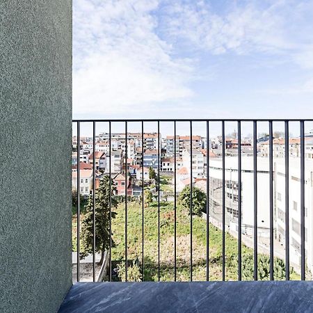 Santos Pousada 1071 By Lovelystay Porto Luaran gambar